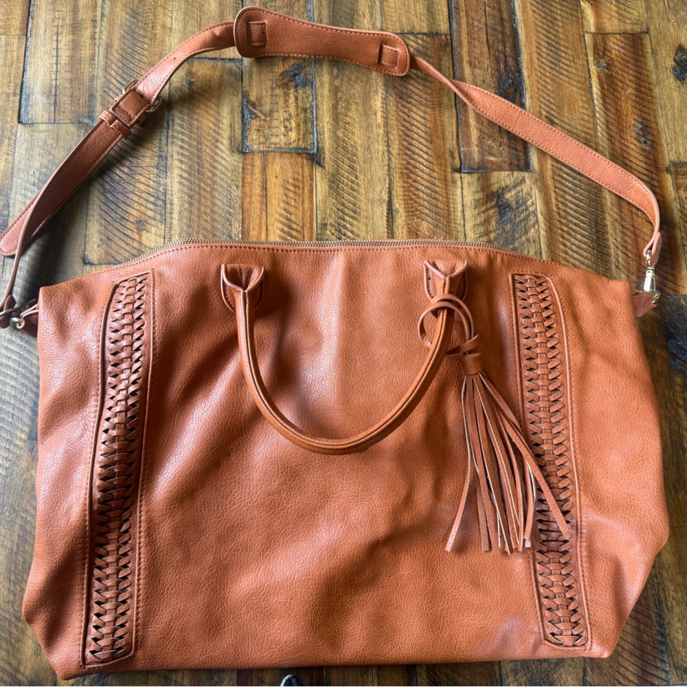 Sole Society Tan Shoulder Bag with Tassel